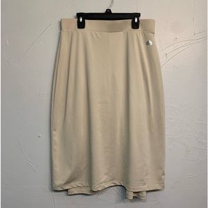 Snoga Athletic skirt.